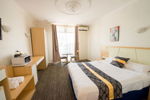 Jacksons Motor Inn - Accommodation in Surfers Paradise 30