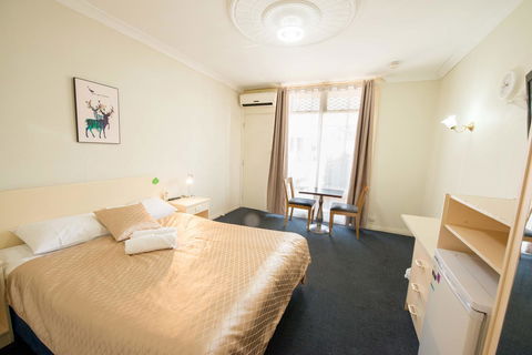 Jacksons Motor Inn - Accommodation in Surfers Paradise 5
