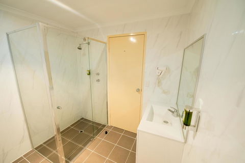Jacksons Motor Inn - Accommodation in Surfers Paradise 21