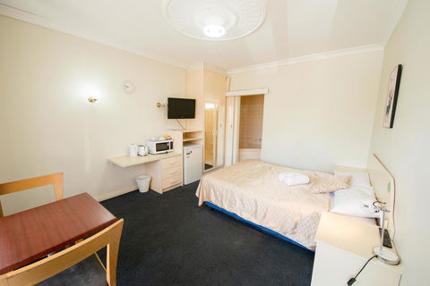Jacksons Motor Inn - Accommodation in Surfers Paradise 6