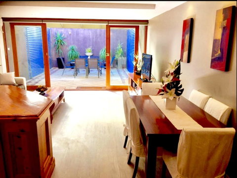 Superb Townhouse In North Adelaide - Accommodation in Surfers Paradise 9
