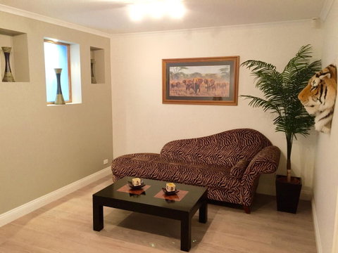 Superb Townhouse In North Adelaide - Accommodation in Surfers Paradise 18