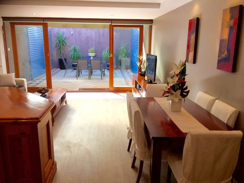 Superb Townhouse In North Adelaide - Accommodation in Surfers Paradise 20