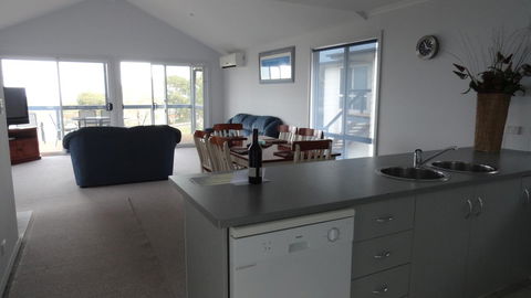 Kangaroo Island Bayview Villas - Accommodation in Surfers Paradise 13