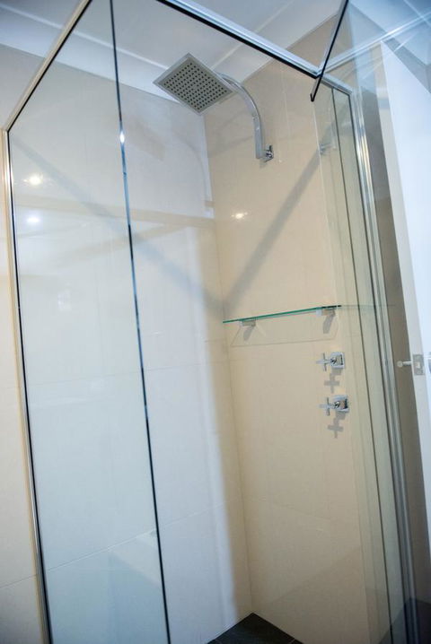 Arkana Motor Inn & Terrace Apartments - Accommodation in Surfers Paradise 16