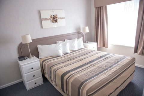 Arkana Motor Inn & Terrace Apartments - Accommodation in Surfers Paradise 20