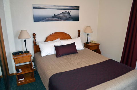 Arkana Motor Inn & Terrace Apartments - Accommodation in Surfers Paradise 14