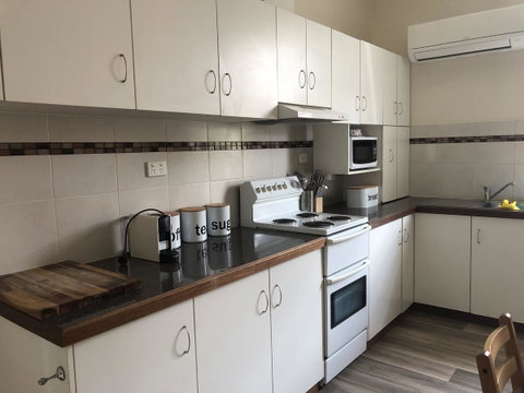 Olive\'s Cottage - Accommodation in Surfers Paradise 3