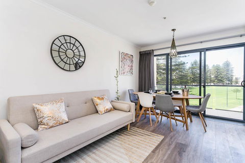 Heart Of Glenelg BnB - Accommodation in Surfers Paradise 10