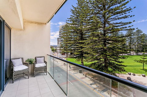 Heart Of Glenelg BnB - Accommodation in Surfers Paradise 12