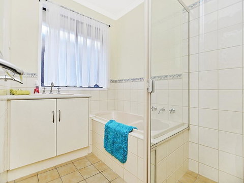 Lakeside - Encounter Bay - Accommodation in Surfers Paradise 13