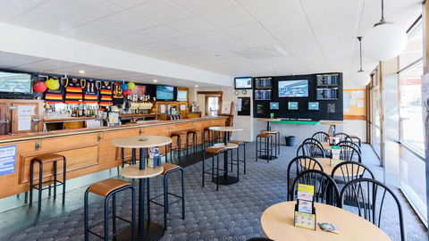 Bay Motel Hotel - Accommodation in Surfers Paradise 14