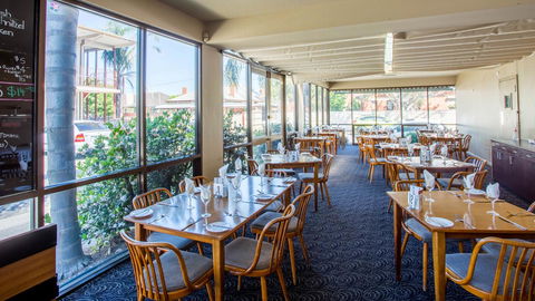 Bay Motel Hotel - Accommodation in Surfers Paradise 10