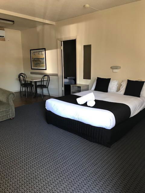 Bay Motel Hotel - Accommodation in Surfers Paradise 7