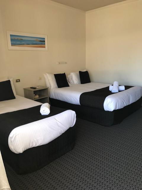 Bay Motel Hotel - Accommodation in Surfers Paradise 4