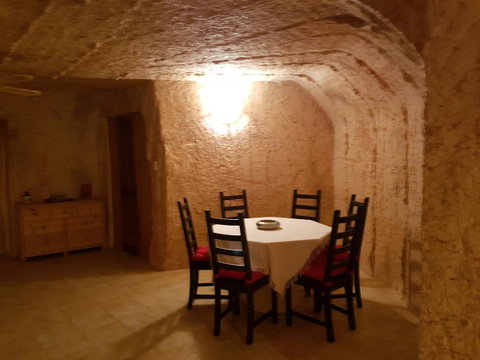 Underground Gem - Accommodation in Surfers Paradise 8