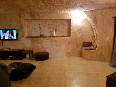 Underground Gem - Accommodation in Surfers Paradise 7