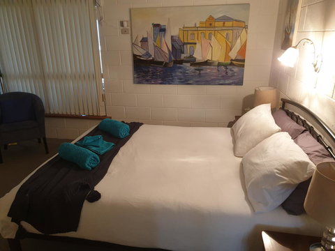 Wallaroo Sunset Home - Accommodation in Surfers Paradise 9
