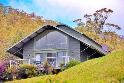 SkyView Villa - Accommodation in Surfers Paradise 1