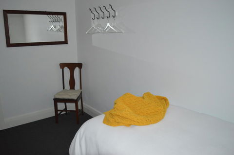Two Cow Cottage Bed & Breakfast - Accommodation in Surfers Paradise 16