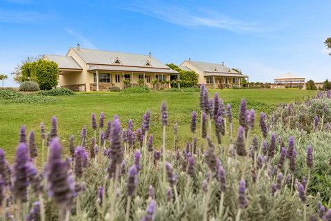 Barossa Vineyard Cottages - Accommodation in Surfers Paradise 10