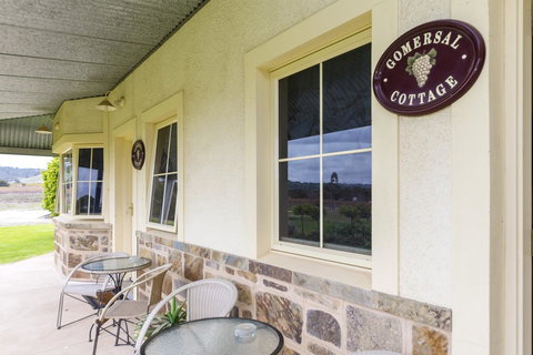 Barossa Vineyard Cottages - Accommodation in Surfers Paradise 11