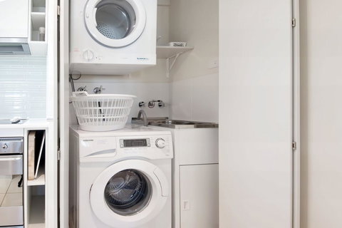 Pacific Blue 278-265 Sandy Pt Rd- Dual Key Access, Wifi, Linen And Air Conditioning - Accommodation in Surfers Paradise 15