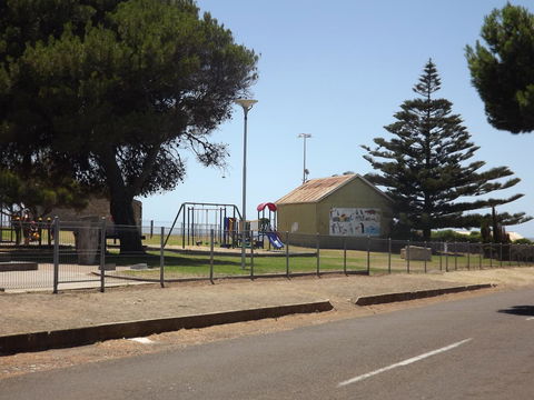 Home On Torrens - Accommodation in Surfers Paradise 17