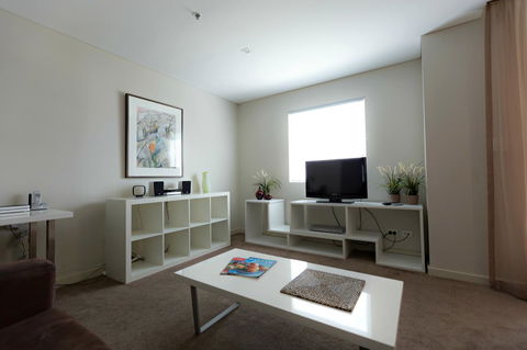 Adelaide DressCircle Apartments - North Terrace - Accommodation in Surfers Paradise 13