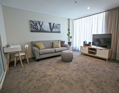 Adelaide DressCircle Apartments - North Terrace - Accommodation in Surfers Paradise 23