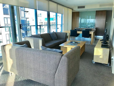 Adelaide DressCircle Apartments - North Terrace - Accommodation in Surfers Paradise 7