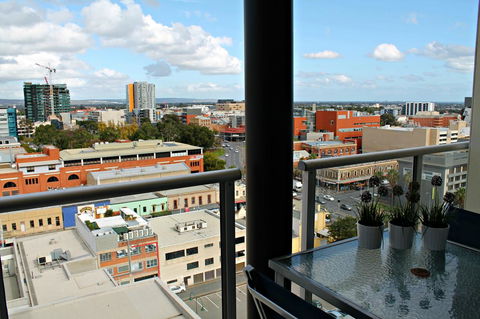 Adelaide DressCircle Apartments - North Terrace - Accommodation in Surfers Paradise 36