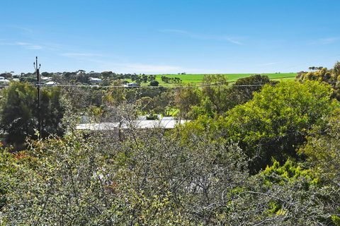 Port Of Call - Port Willunga - C21 SouthCoast Holidays - Accommodation in Surfers Paradise 6
