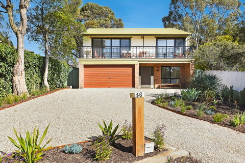 Port Of Call - Port Willunga - C21 SouthCoast Holidays - Accommodation in Surfers Paradise 1