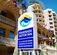 Ensenada Motor Inn and Suites - Accommodation in Surfers Paradise