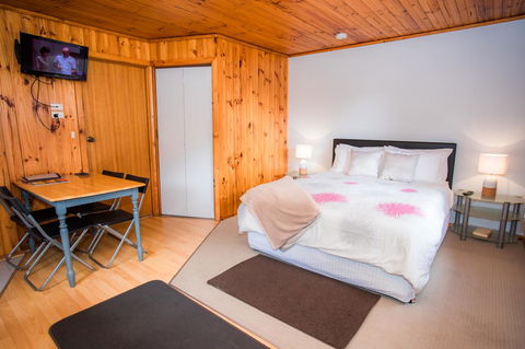 Seppelts View Cabins - Accommodation in Surfers Paradise 34