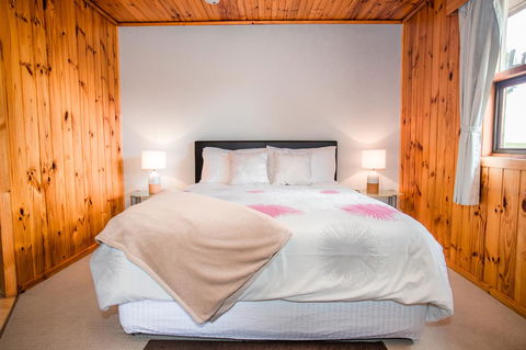 Seppelts View Cabins - Accommodation in Surfers Paradise 30
