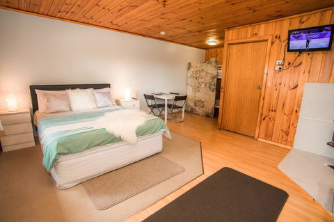 Seppelts View Cabins - Accommodation in Surfers Paradise 21