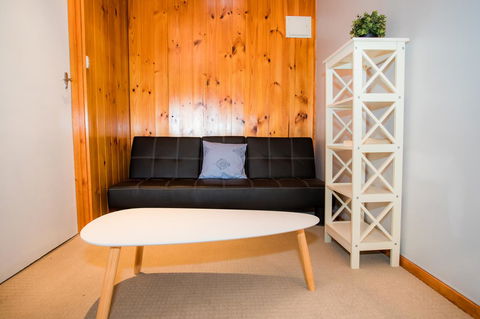 Seppelts View Cabins - Accommodation in Surfers Paradise 4