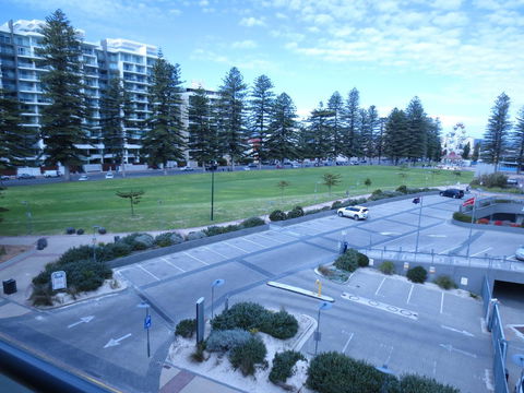 Lights Landing Apartments - Accommodation in Surfers Paradise 12