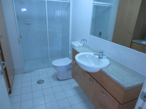 Lights Landing Apartments - Accommodation in Surfers Paradise 11