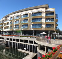 Lights Landing Apartments - Accommodation in Surfers Paradise