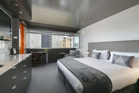 The Soho Hotel - Accommodation in Surfers Paradise 21