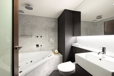 The Soho Hotel - Accommodation in Surfers Paradise 26