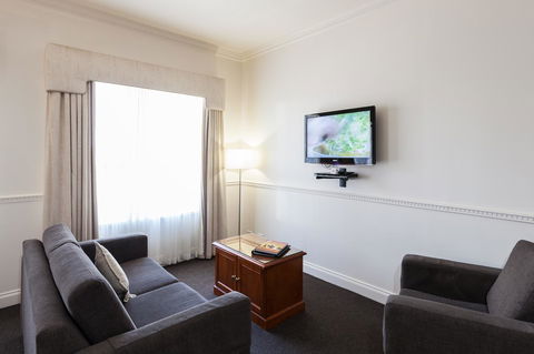 Majestic Tynte Street Apartments - Accommodation in Surfers Paradise 23