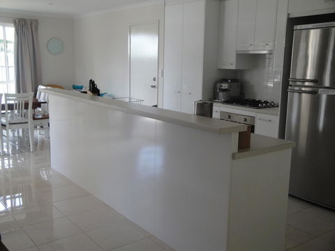 White Sands Retreat - Accommodation in Surfers Paradise 2