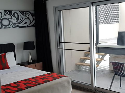 Semaphore Splash Apartments - Accommodation in Surfers Paradise 9