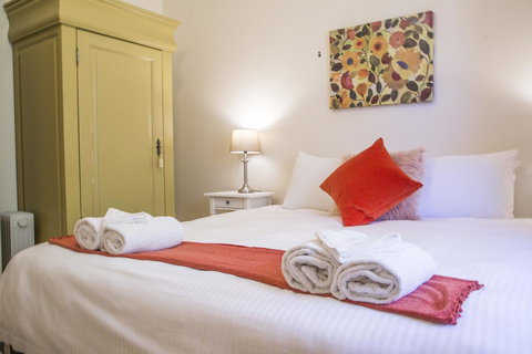 Mataro Cottage - Accommodation in Surfers Paradise 14