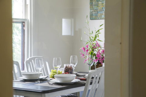 Mataro Cottage - Accommodation in Surfers Paradise 24