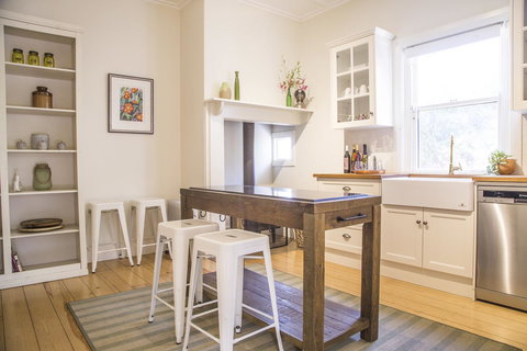 Mataro Cottage - Accommodation in Surfers Paradise 4